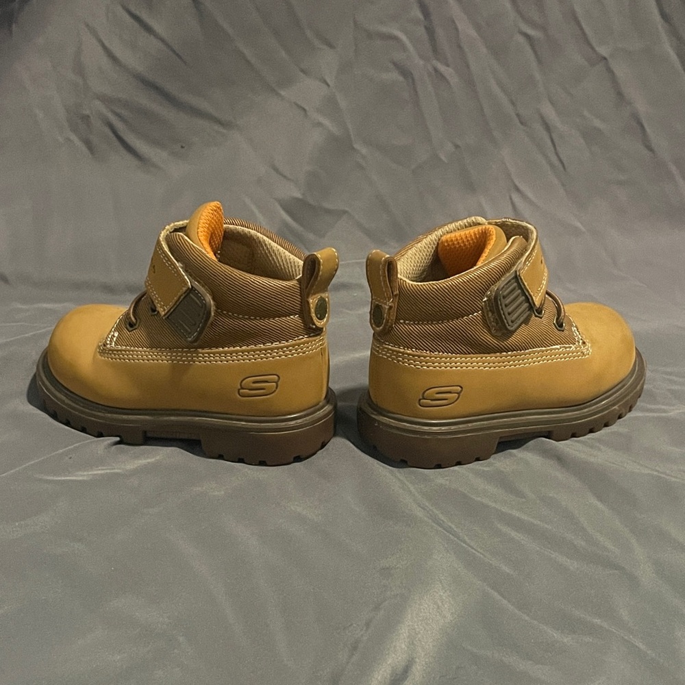 Skechers Brown Kids Boots - Picture 3 of 6